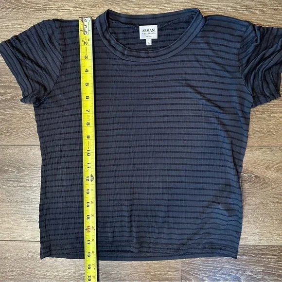 ARMANI COLLEZIONI Short Sleeve Scoop Neck Gray and Black Top - Picture 9 of 13